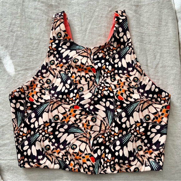 Reversible Crop Tank - Picture 1 of 5